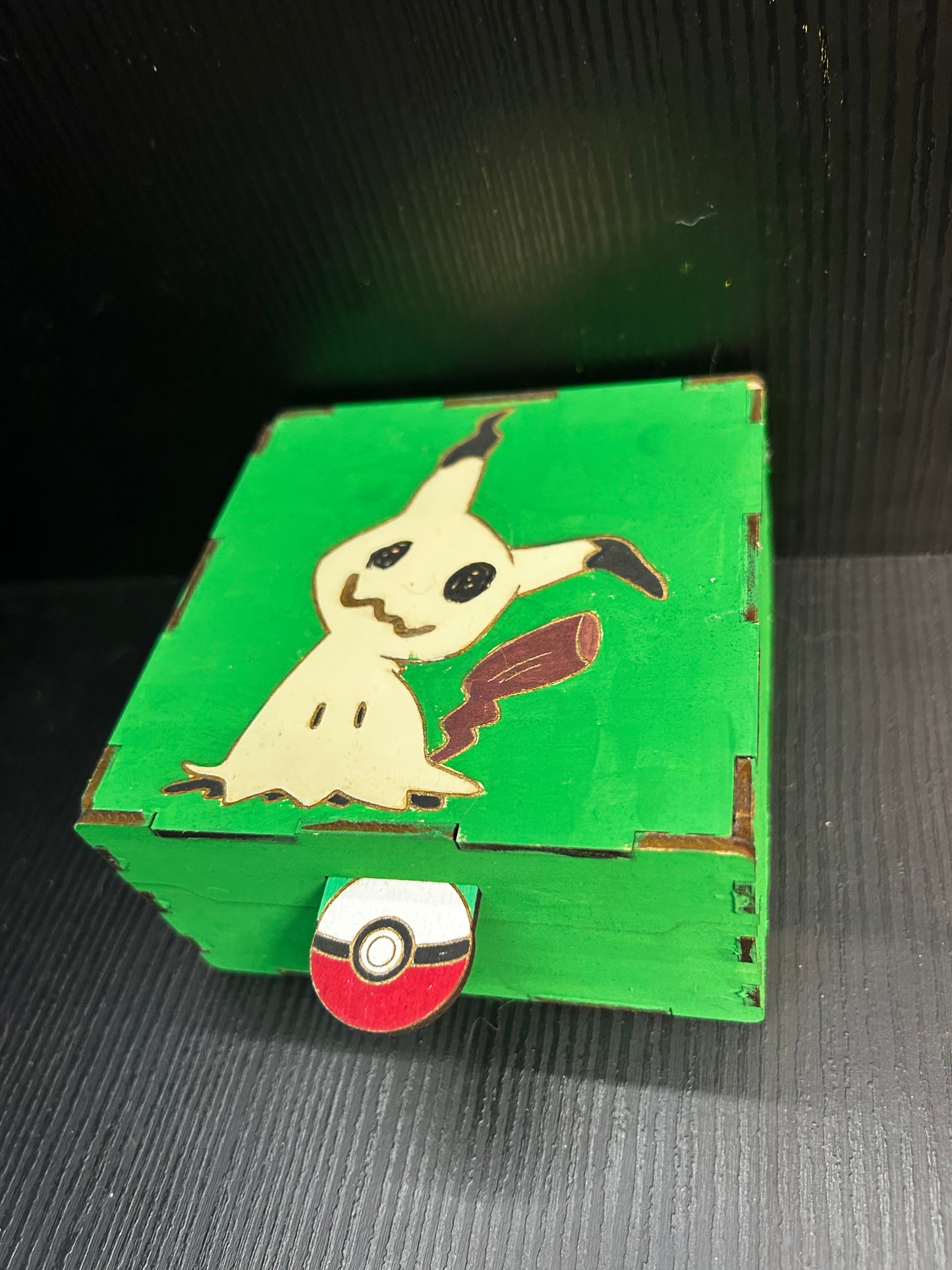 Mimikyu Box