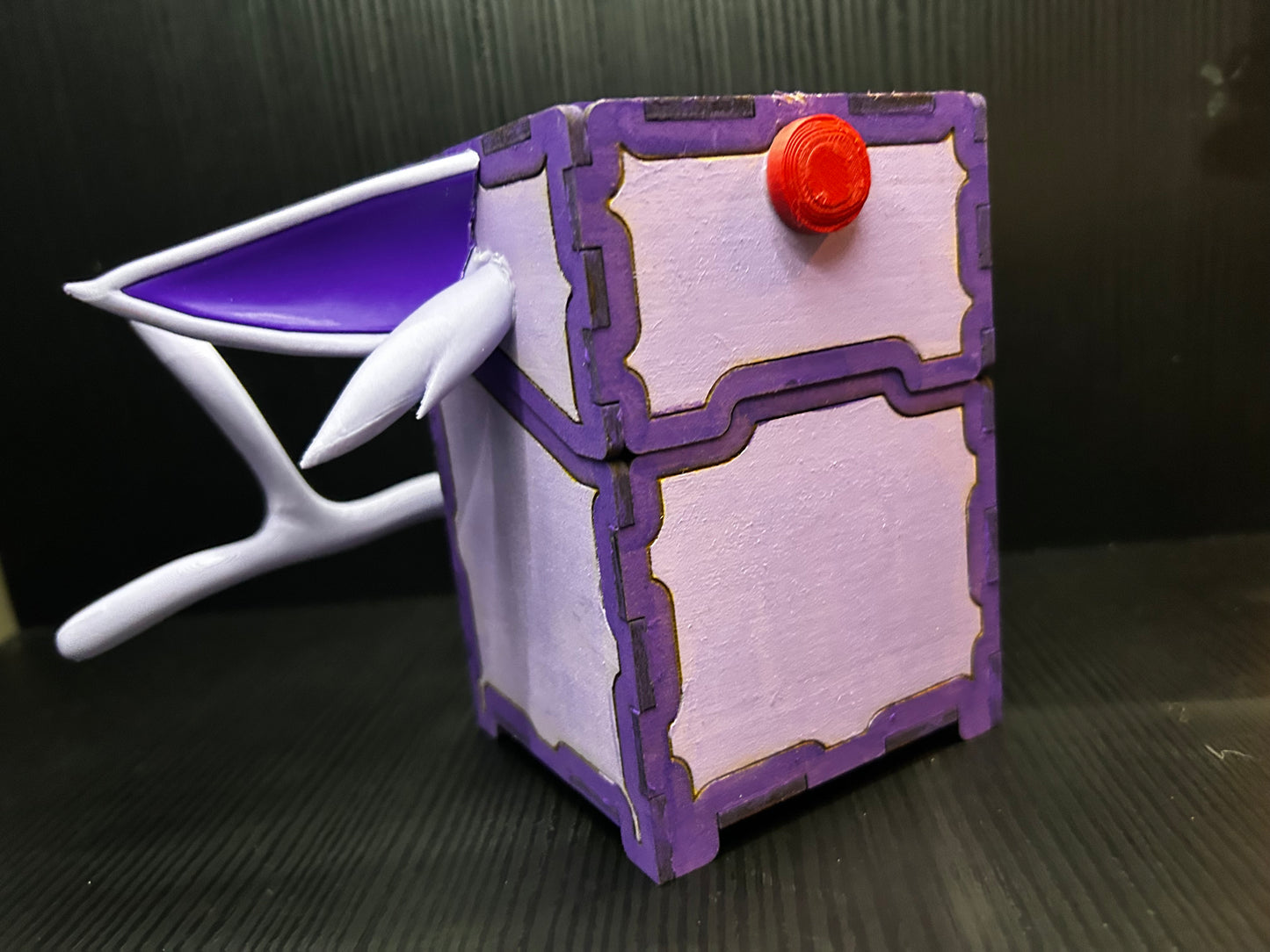 Espeon Deck Box