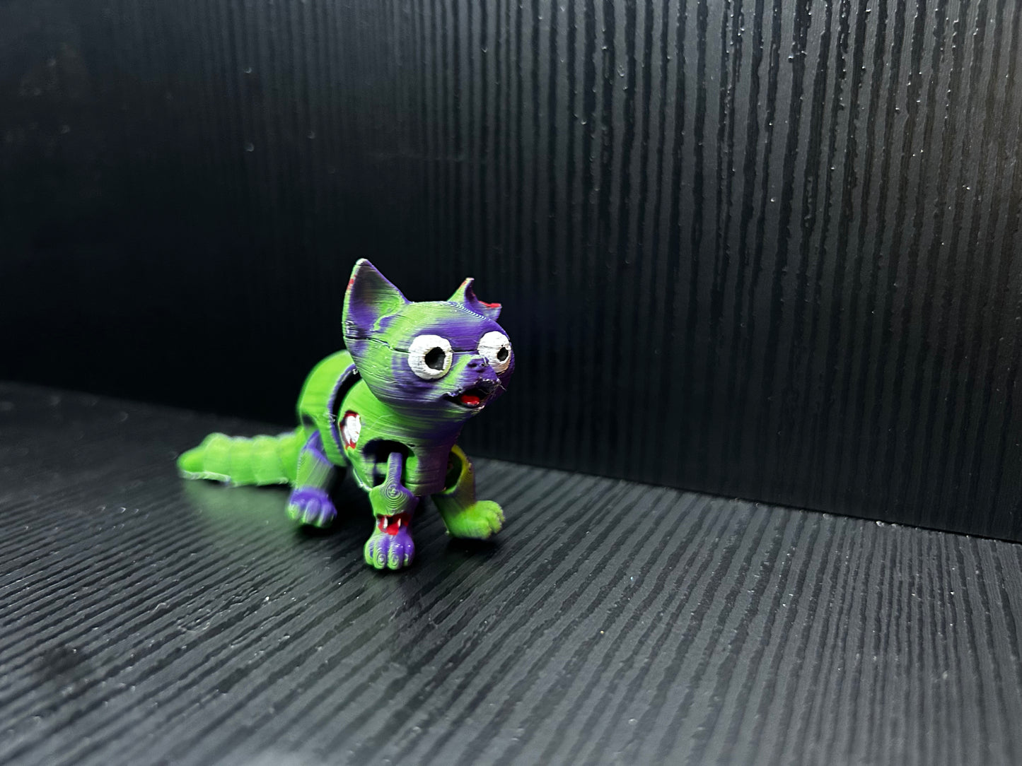 Articulated zombie cat