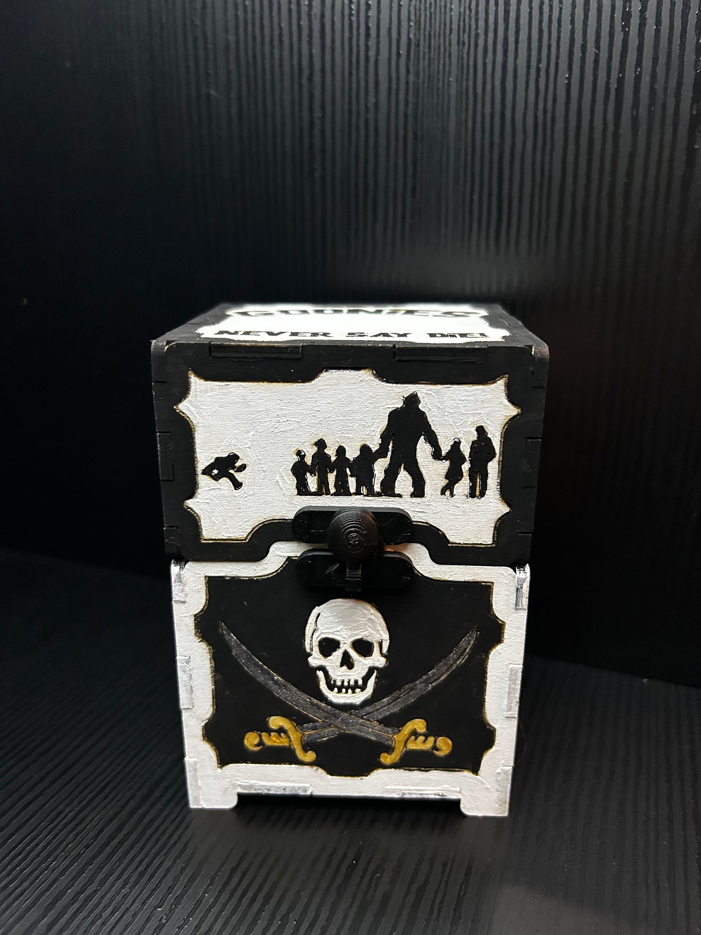 Goonies Deck Box