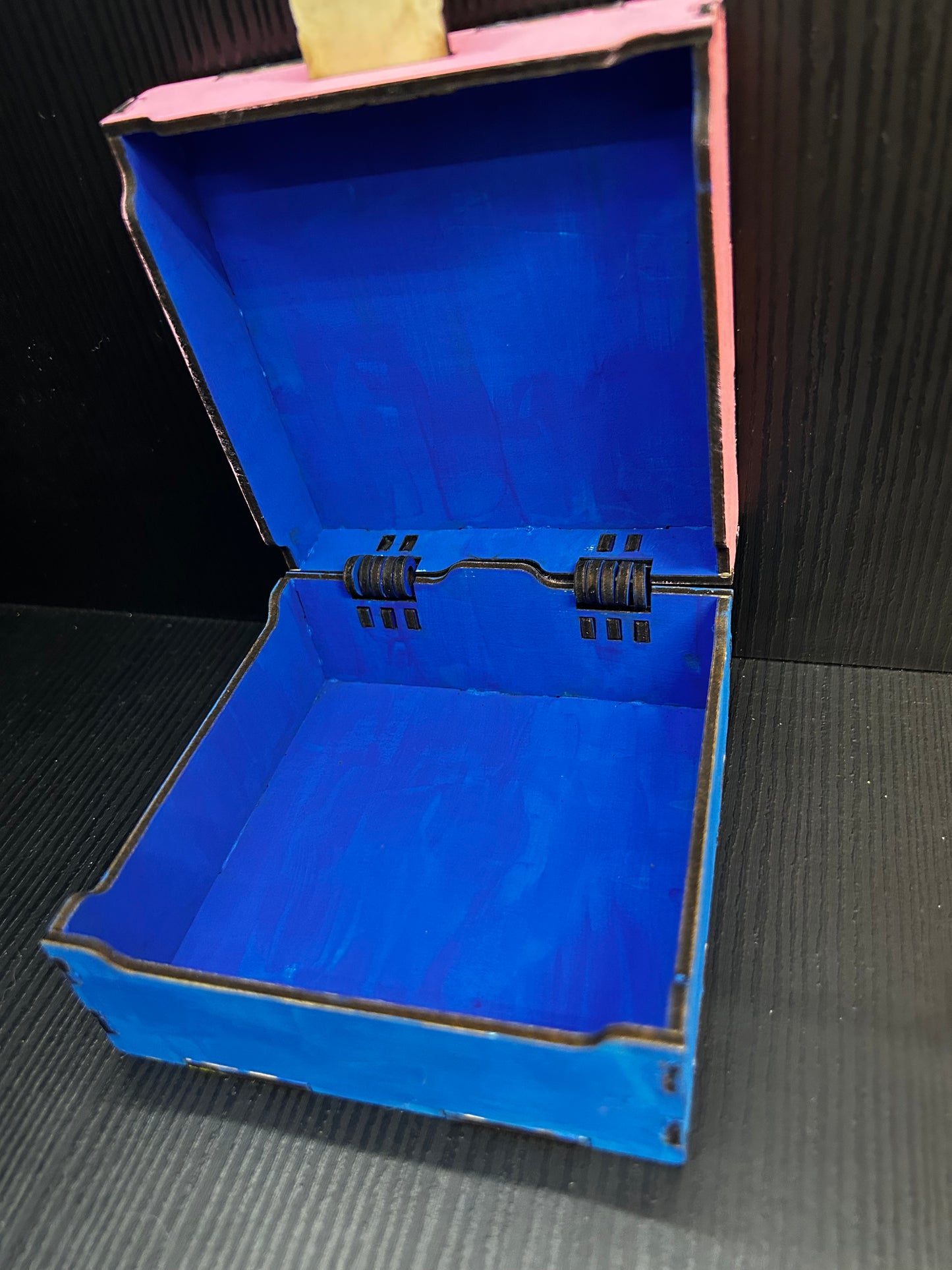 Sylveon Box