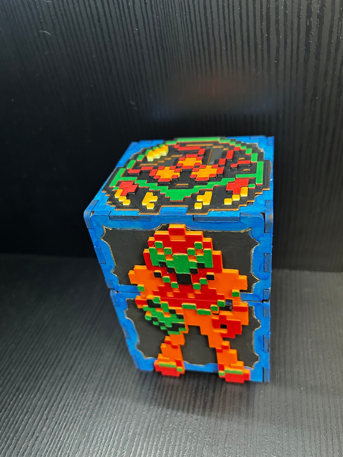 Metroid Deck Box
