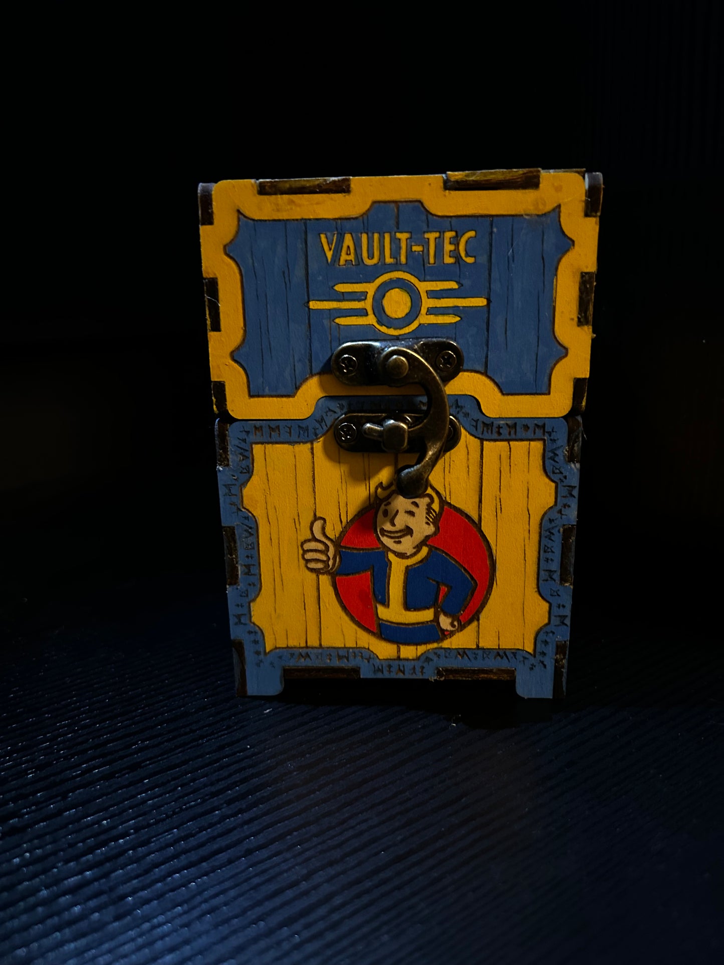 Fallout Deck Box