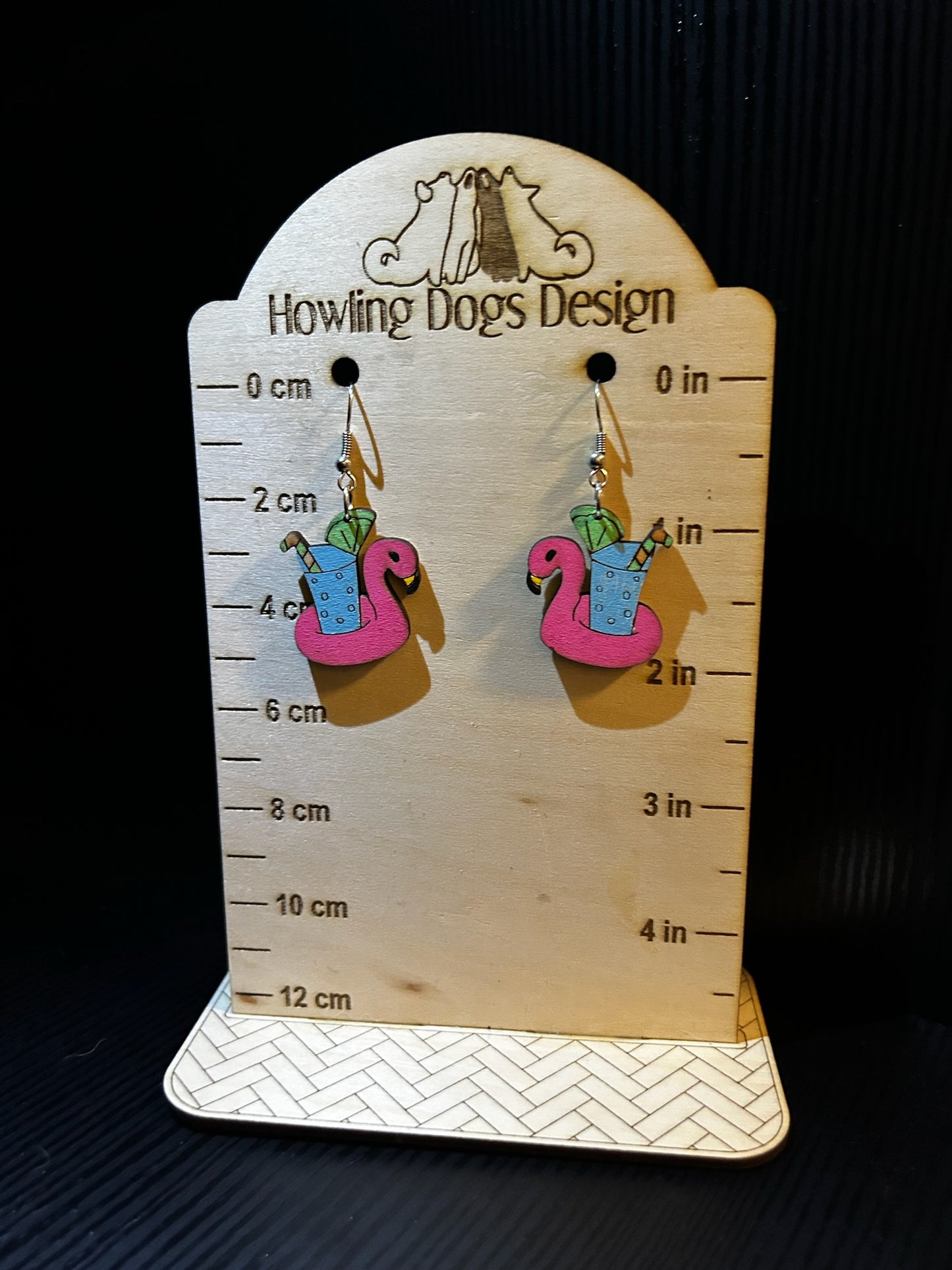 Flamingo drink floaty earrings