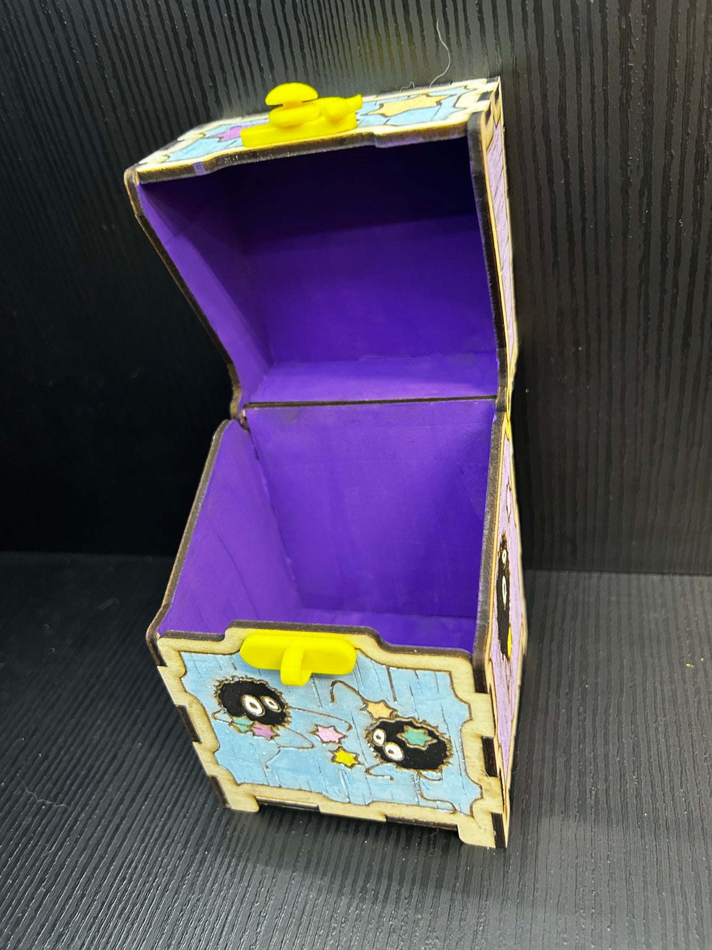 Soot Sprite deck box